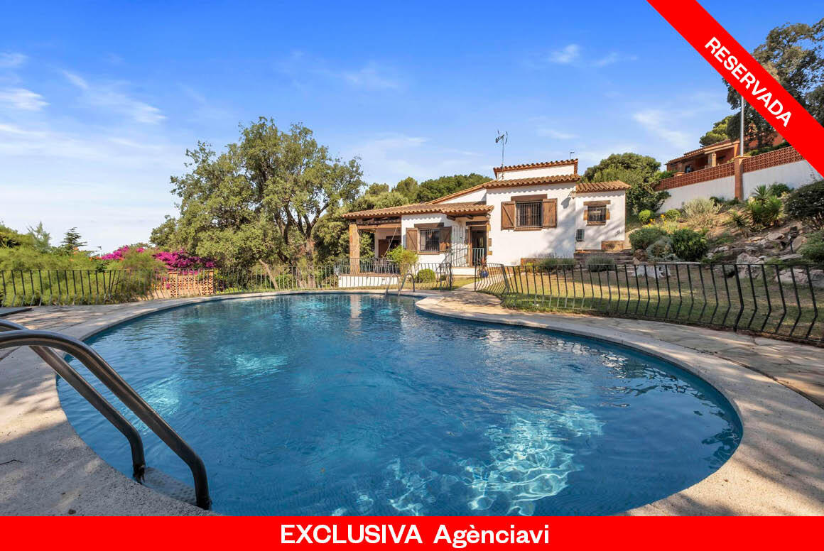 Maison -
                        Begur -
                        3 chambres -
                        0 occupants